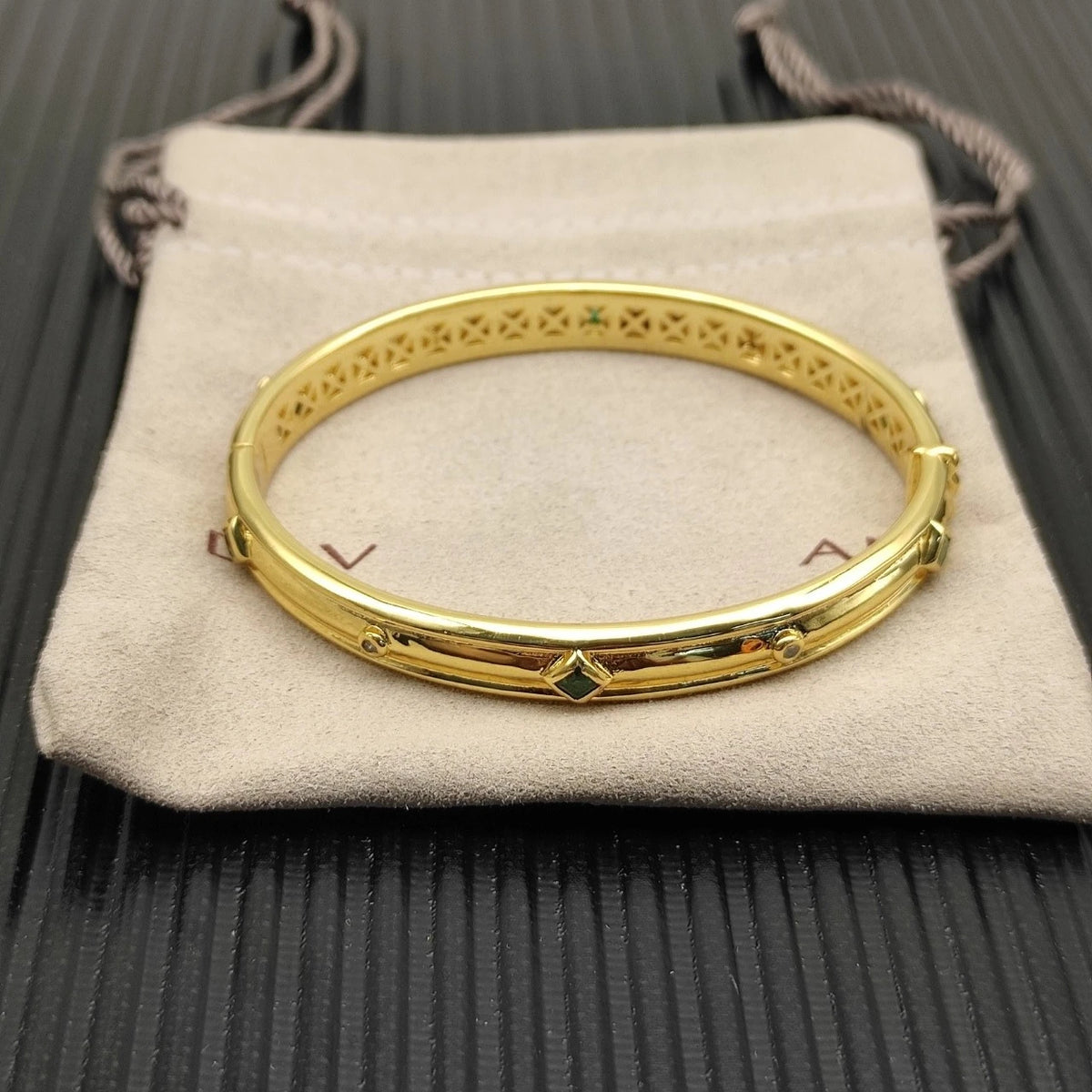 2025 New Christmas Bangle, High Quality 8mm Renaissance Band Bracelet, Elegant Design, Suitable for Both Men and Women